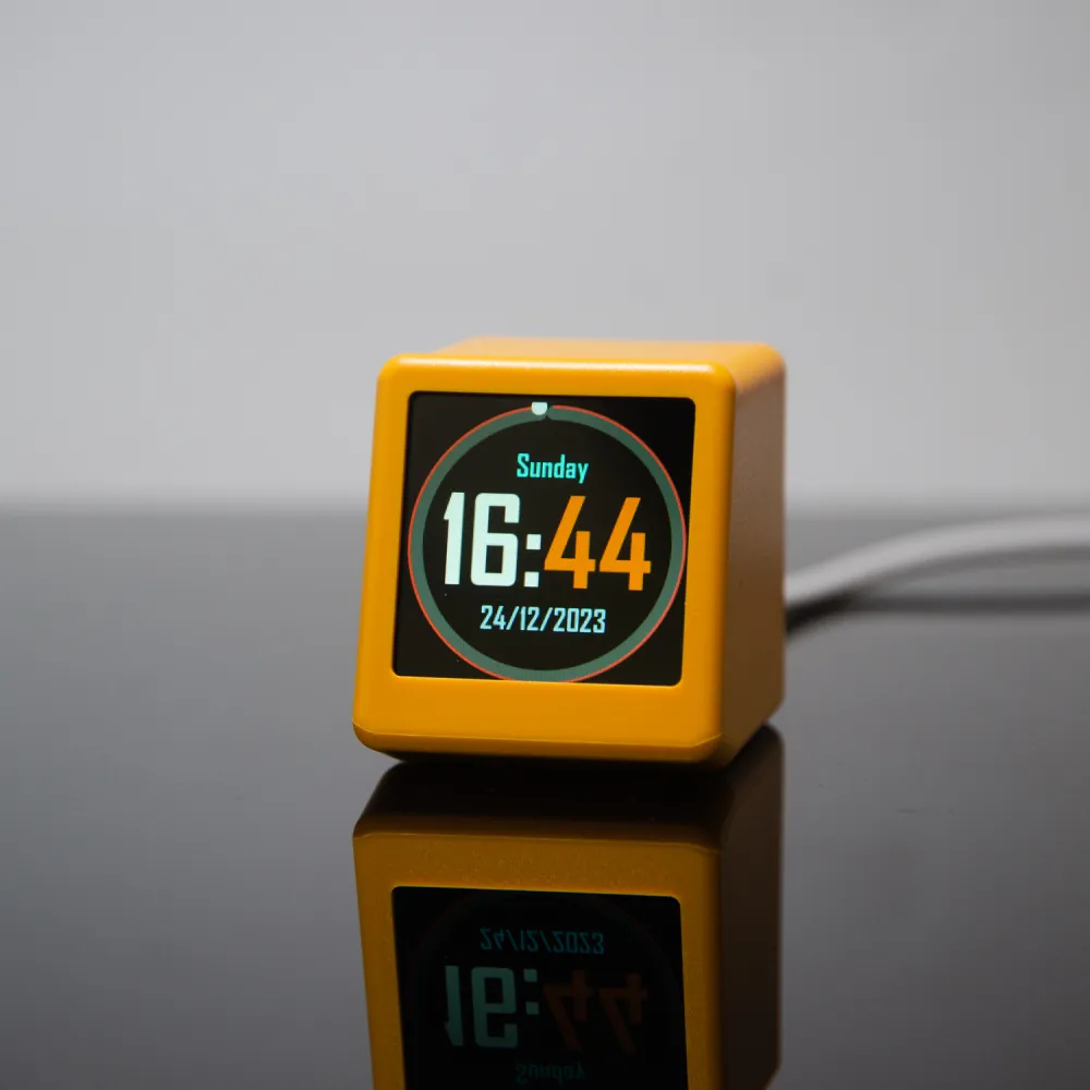 SmallTV PRO clock mode screen