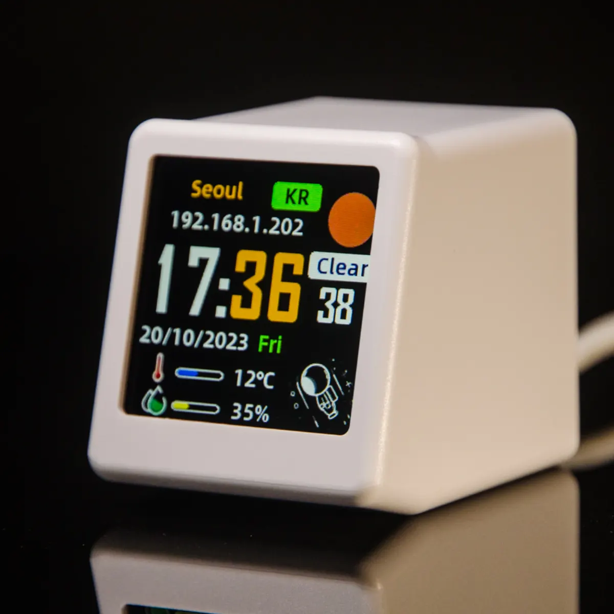 White SmallTV Ultra variant